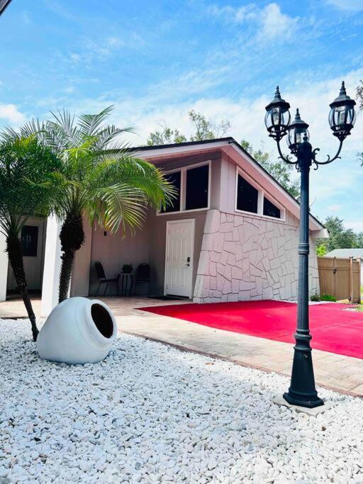 Pyramid Studio + Free Parking&Wifi/ 5%Off Apartment Tampa Exterior photo